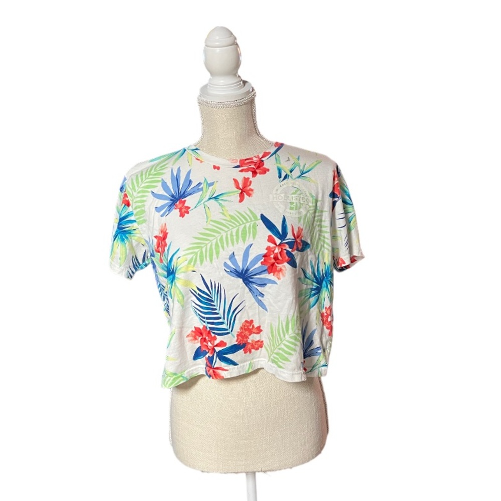 Hollister‎ cropped tee